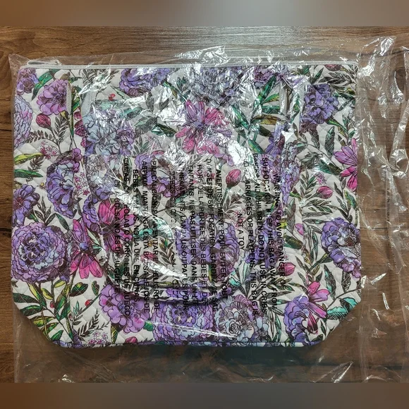 VERA BRADLEY Carson North South Tote in Lavender Meadow, NWT - Picture 10 of 14